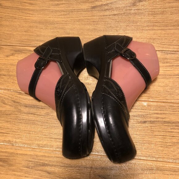 Women's Black Leather Mary Jane Clogs 7.5 - Picture 8 of 14